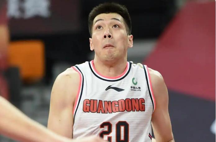 星空体育app-正式退出，任骏飞官宣，退役安置3选1，薪水6位数，16年薪资曝光